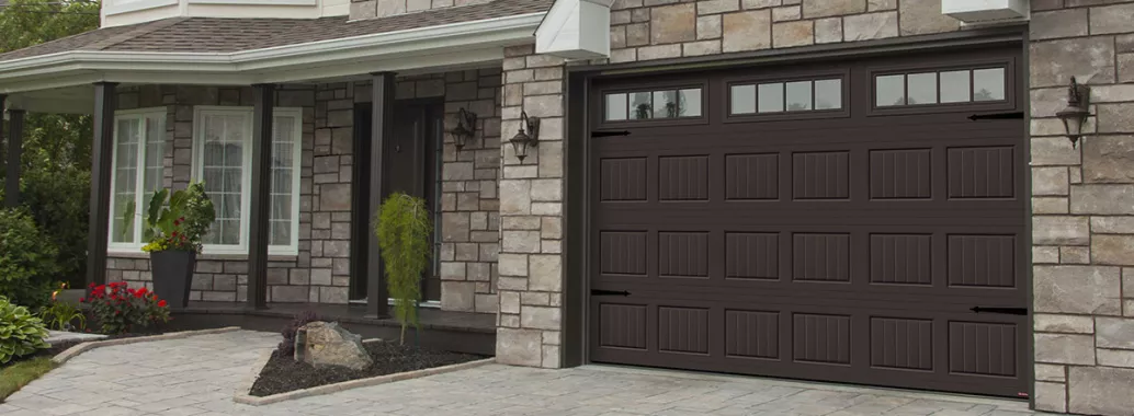 North Hatley SP, 12’ x 8’, Moka Brown, windows with Richmond Inserts